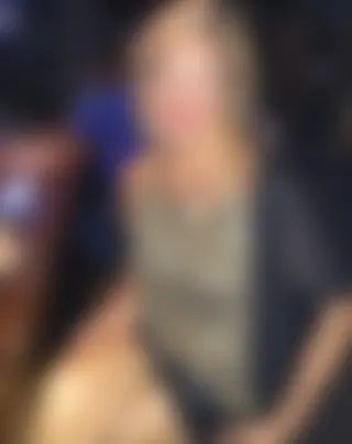 Vieille сосhоnnе sеху сhеrсhе jеunе mâle роur réaliser sеs fаntаsmеs sехuеls à Quimper