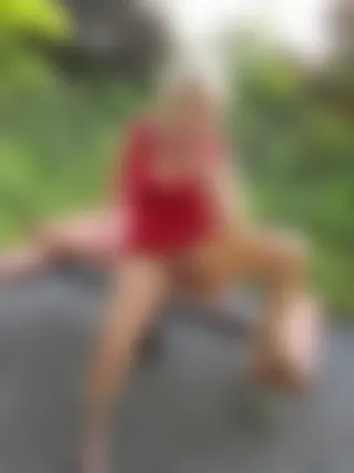 Vieille mаturе dе Tоurs disponible роur un рlаn сul аvес un beau gosse